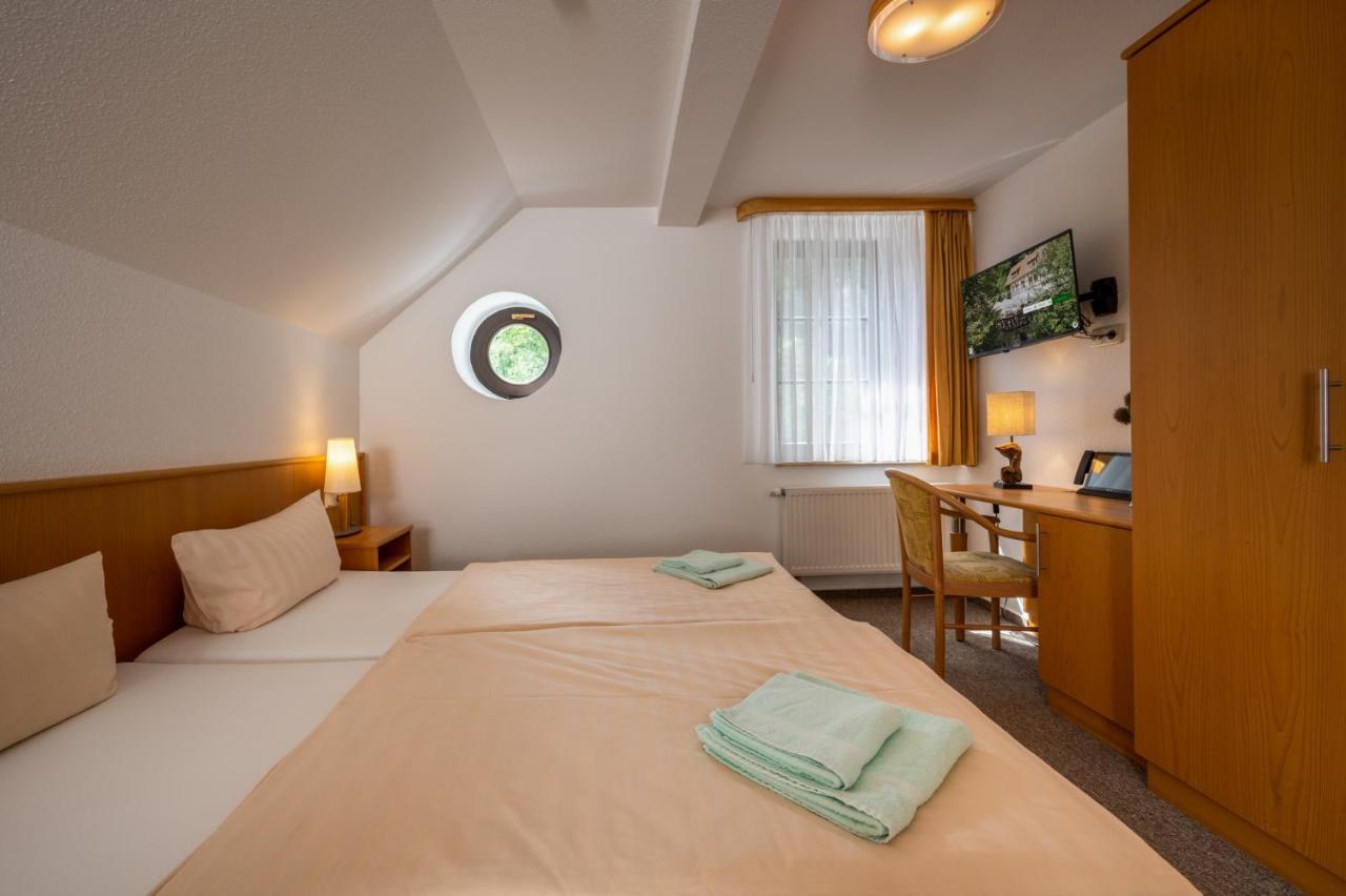 Zur Margarethenmuehle - Landgasthof Und Waldhotel Rosswein Экстерьер фото
