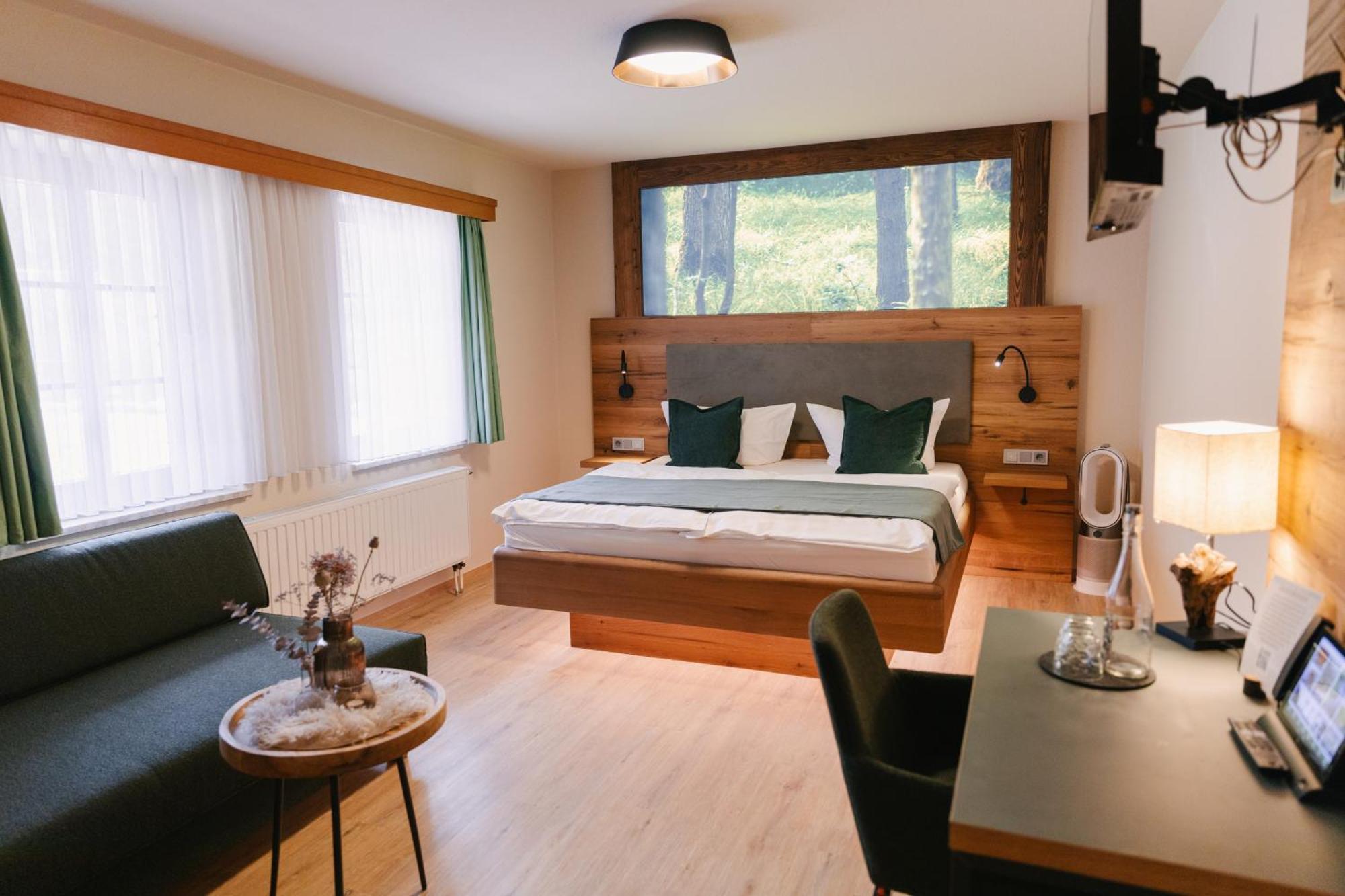 Zur Margarethenmuehle - Landgasthof Und Waldhotel Rosswein Экстерьер фото