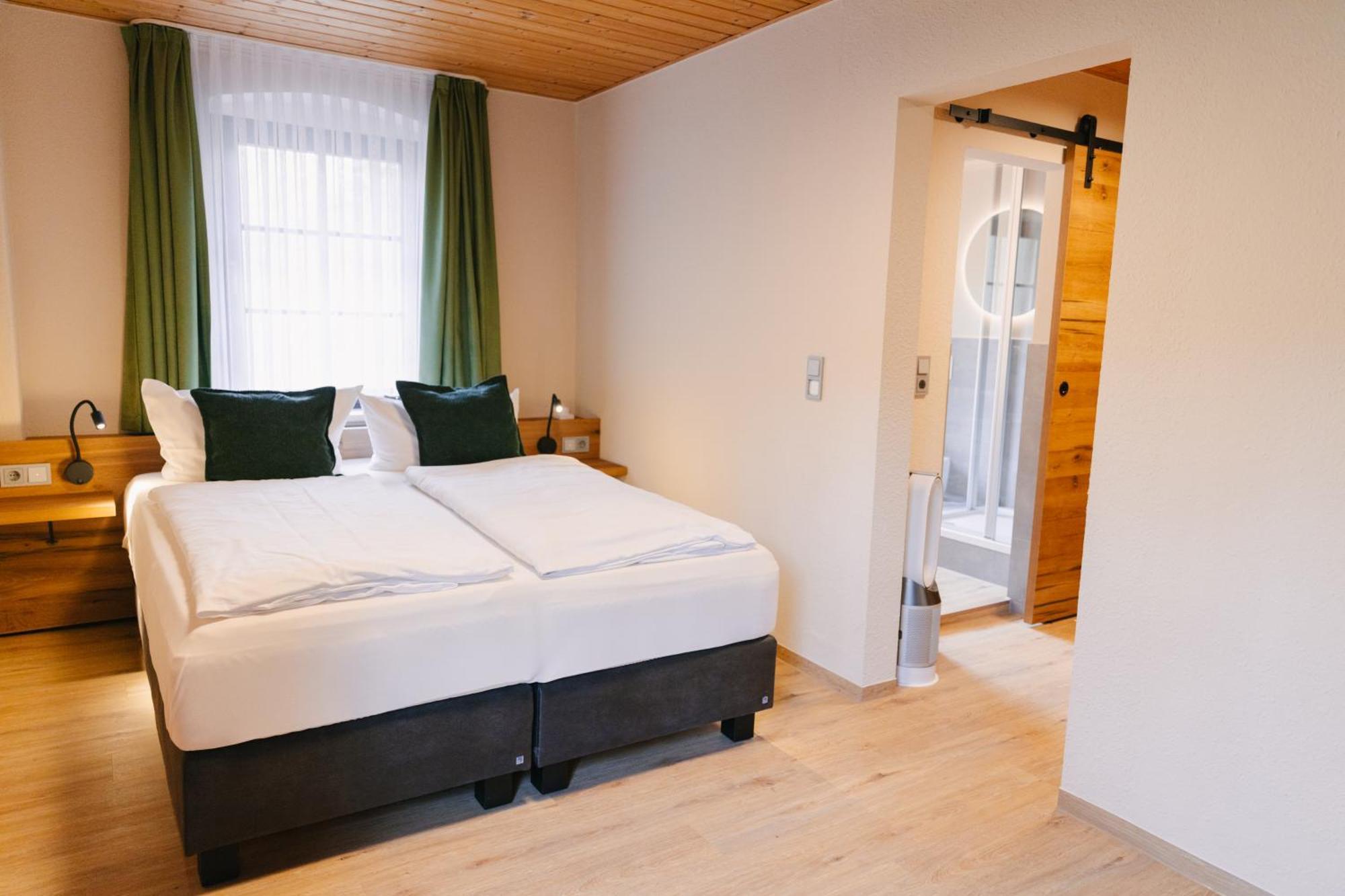 Zur Margarethenmuehle - Landgasthof Und Waldhotel Rosswein Экстерьер фото